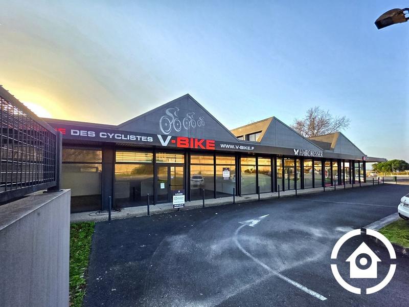 Local commercial - 77 m²