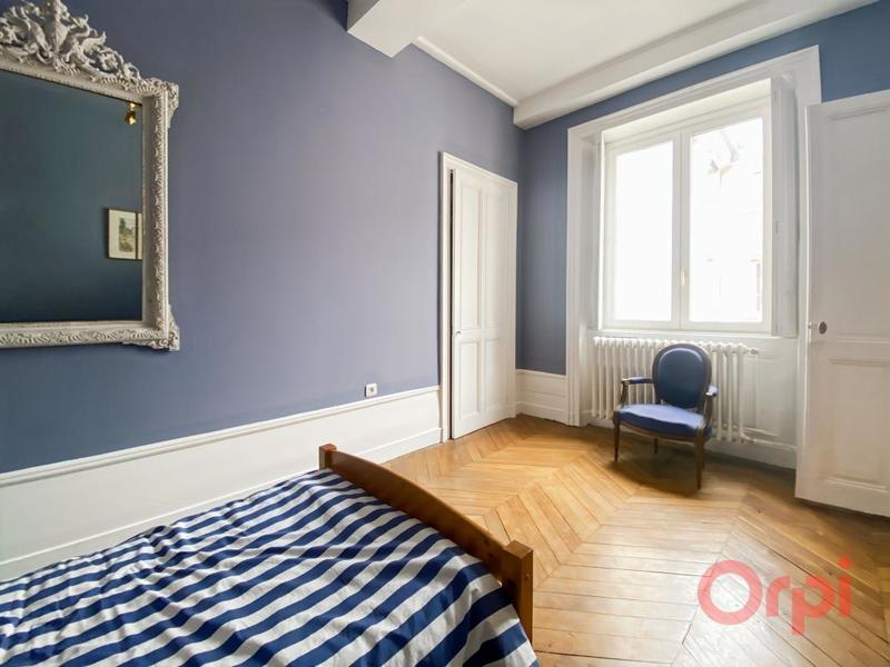 Appartement - 121 m² - 4 pièces