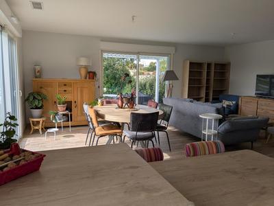 Maison - 106 m² - 4 pièces