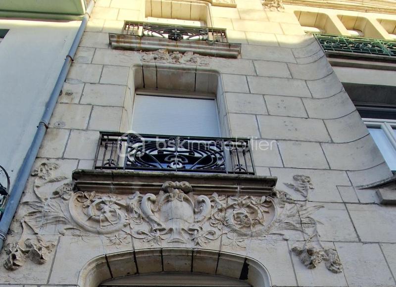 Immeuble - 295 m² - 14 pièces