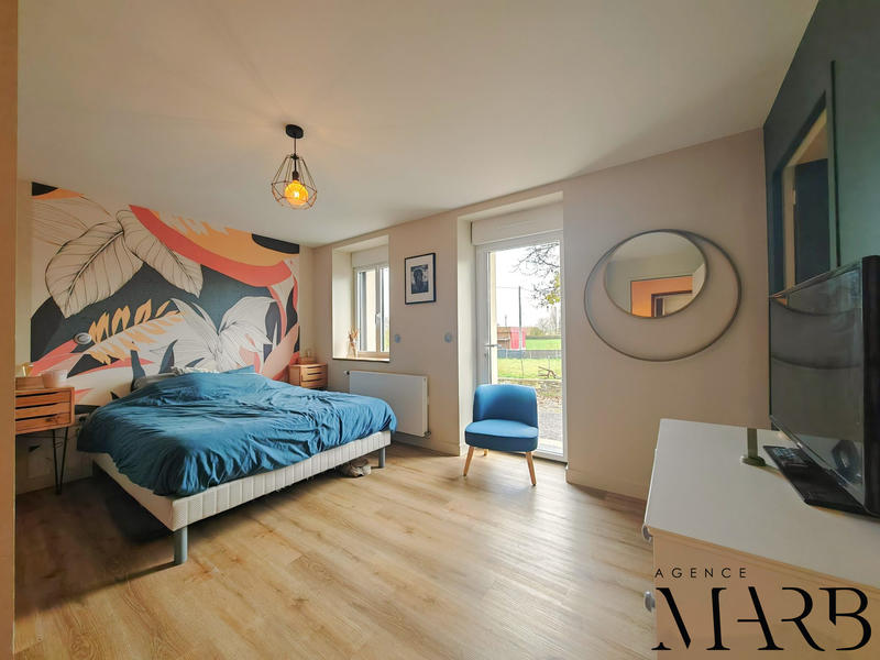 Maison ancienne - 200 m² - 6 pièces