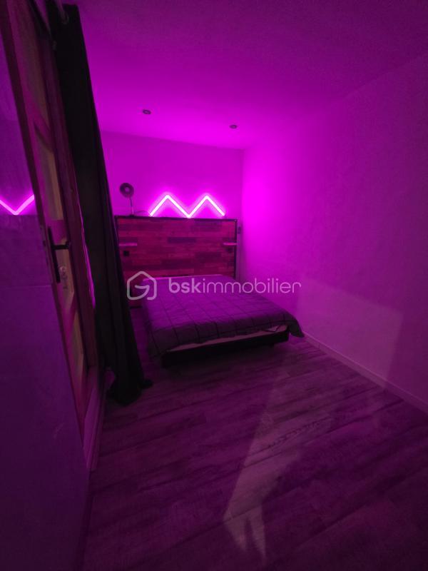 Immeuble - 140 m² - 7 pièces