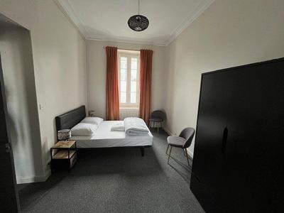 Appartement - 98 m² - 4 pièces