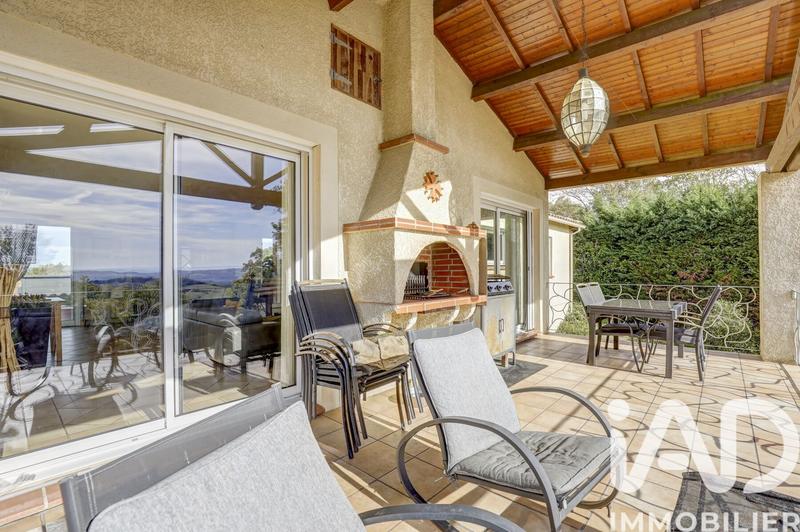 Maison - 185 m² - 7 pièces