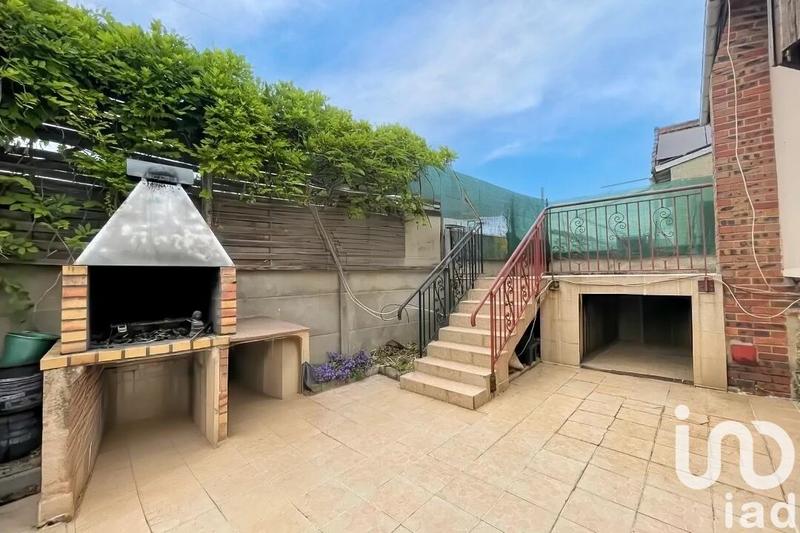 Maison - 80 m² - 5 pièces