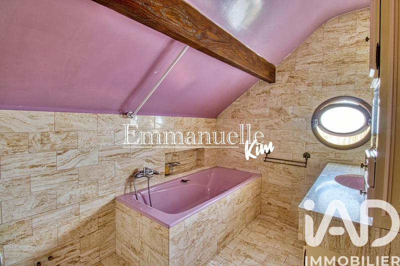 Maison - 158 m² - 6 pièces