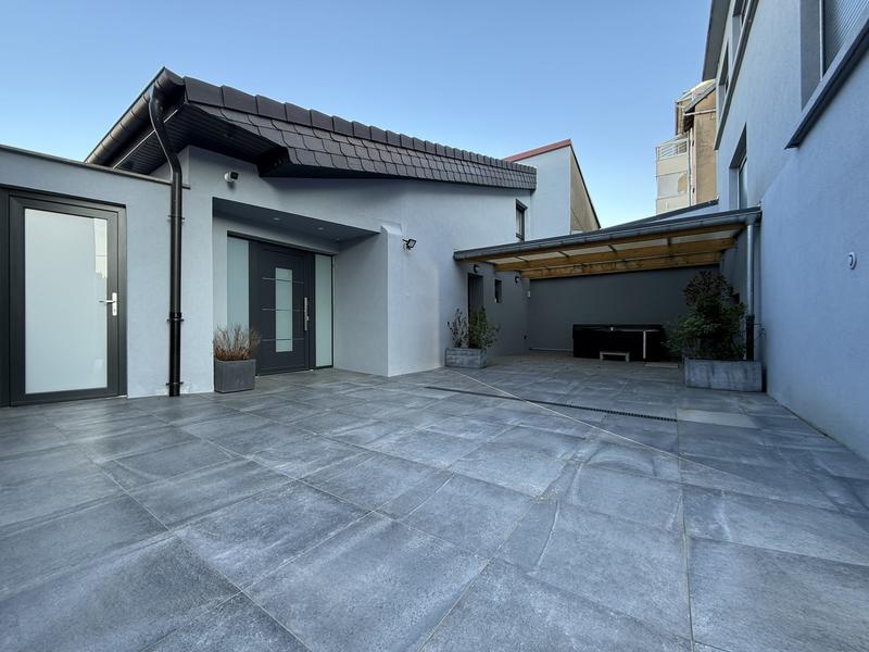 Maison contemporaine - 161 m² - 6 pièces