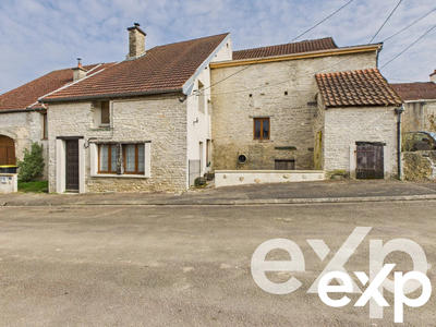 Maison - 97 m² - 4 pièces