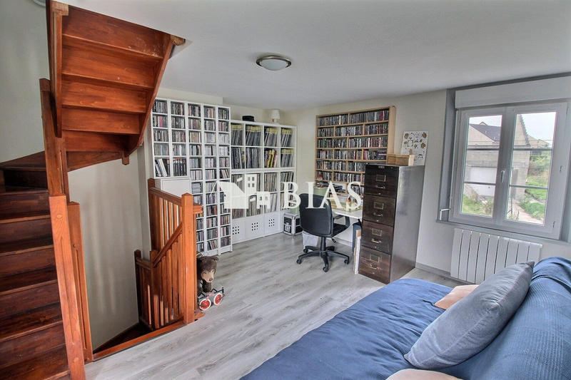 Maison - 89 m² - 5 pièces