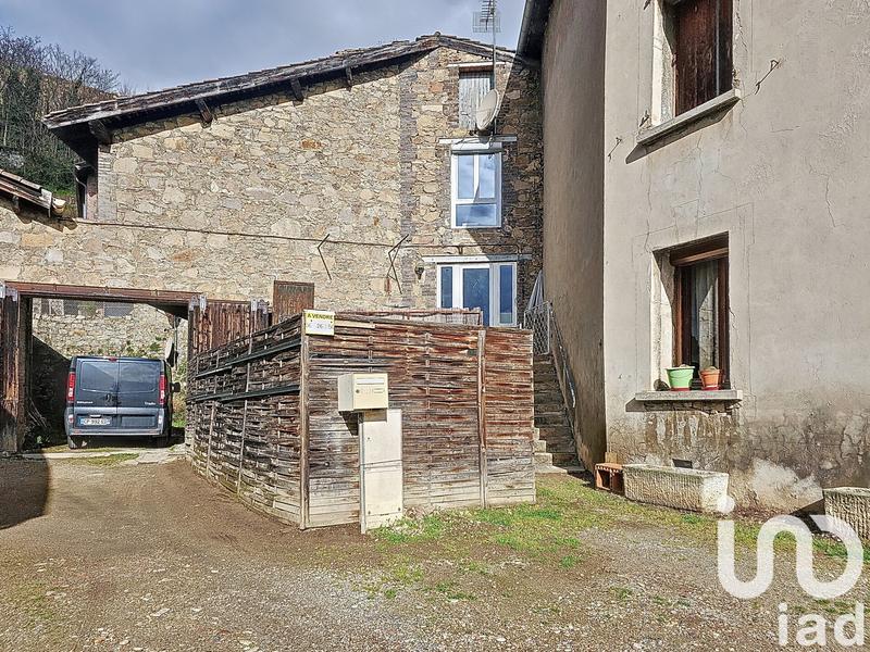 Maison de village - 115 m² - 4 pièces
