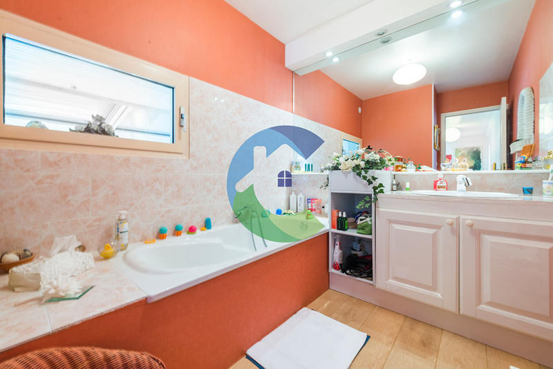 Appartement - 124 m² - 5 pièces