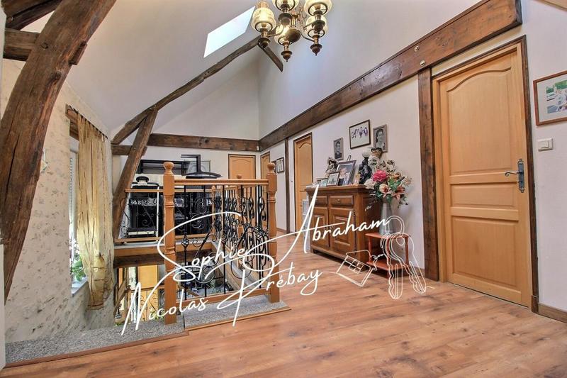 Maison - 176 m² - 7 pièces