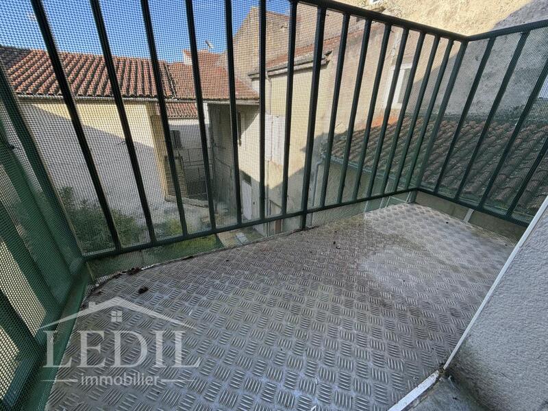 Appartement - 64 m² - 3 pièces