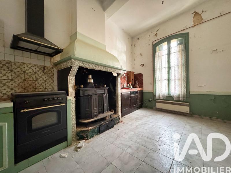 Maison - 265 m² - 12 pièces