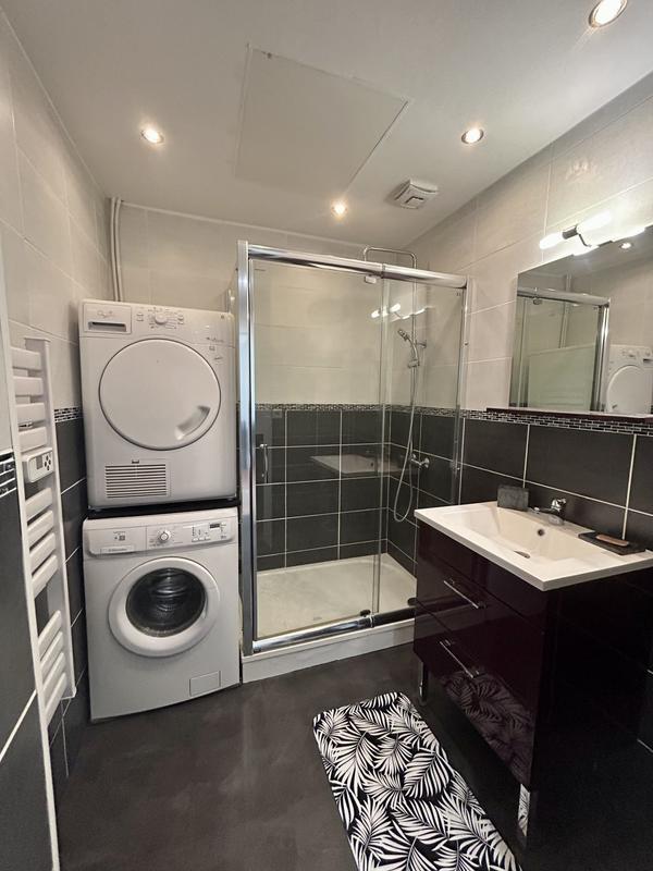 Appartement - 65 m² - 3 pièces