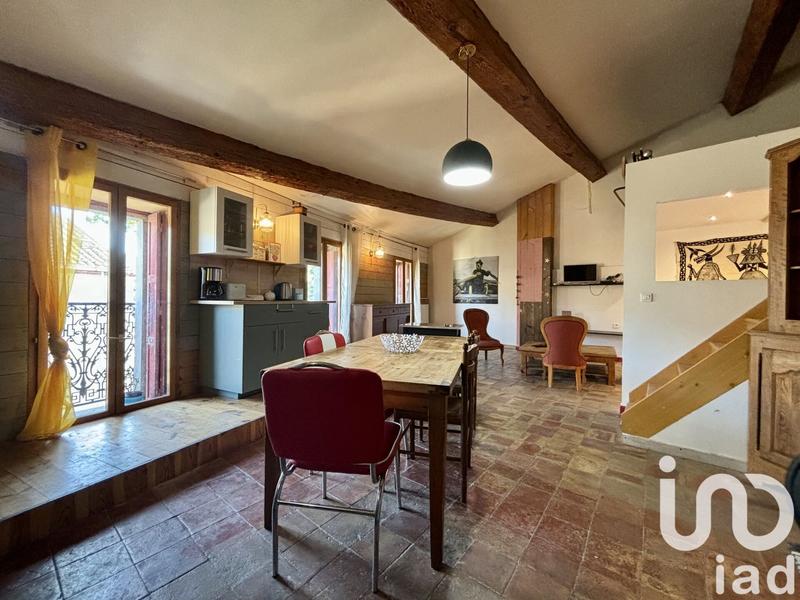 Maison de village - 200 m² - 6 pièces