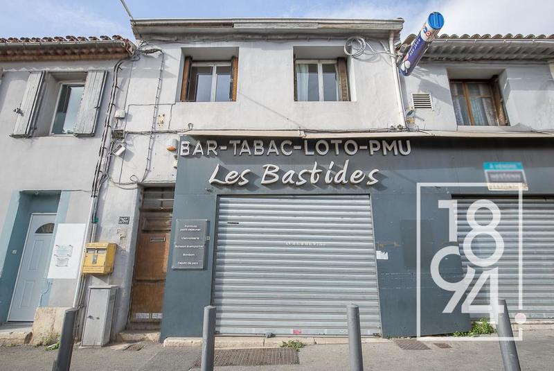 Immeuble - 120 m² - 5 pièces