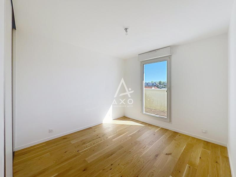 Appartement - 122 m² - 5 pièces