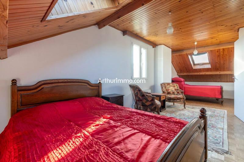 Maison - 150 m² - 7 pièces