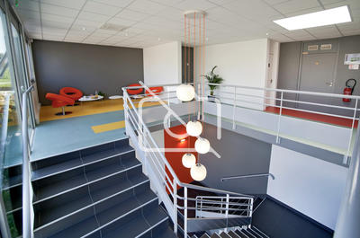 Entrepôt - 1 500 m²