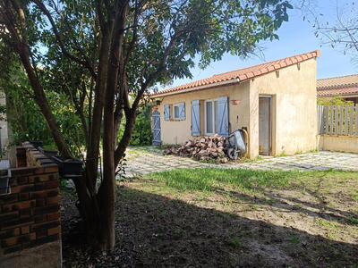 Maison - 93 m² - 6 pièces