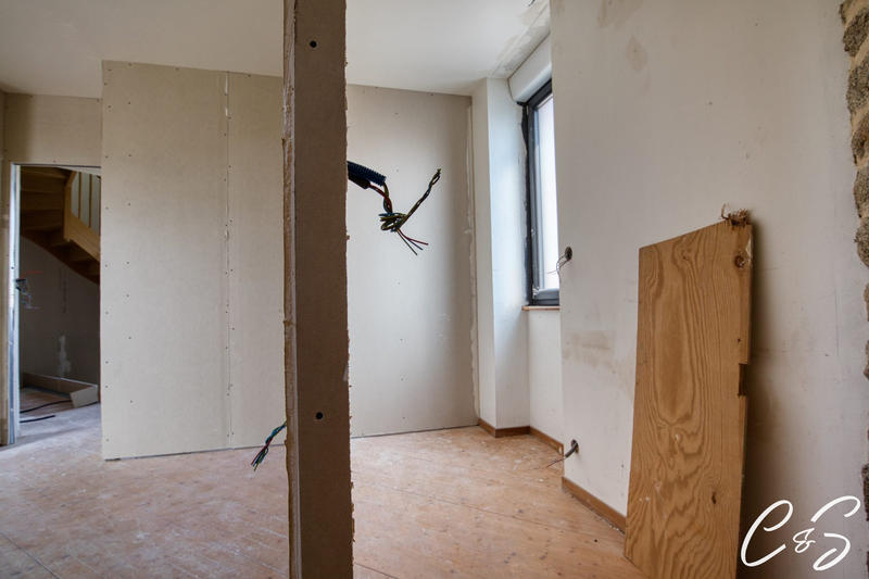 Maison ancienne - 122 m² - 5 pièces