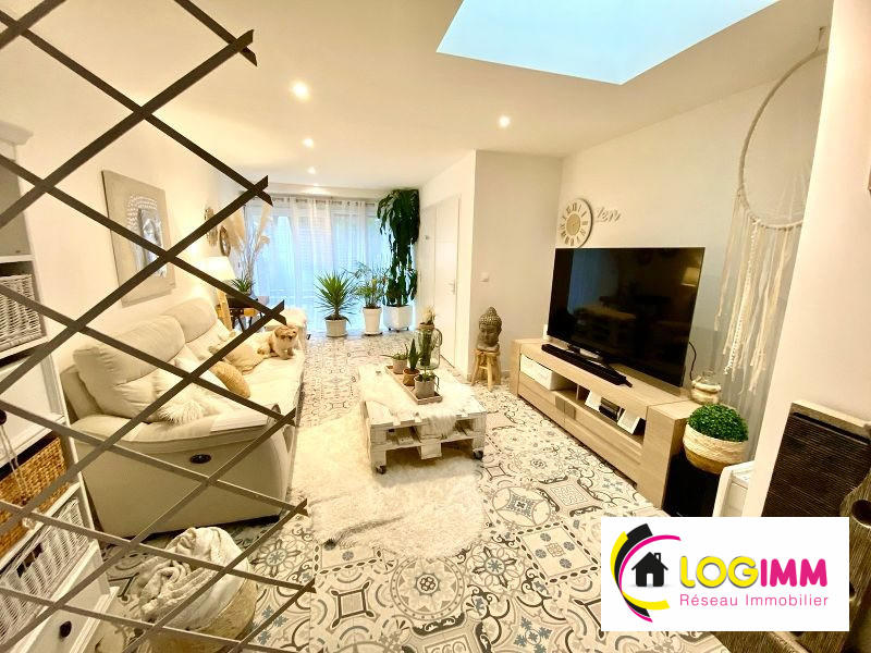 Maison - 92 m² - 4 pièces