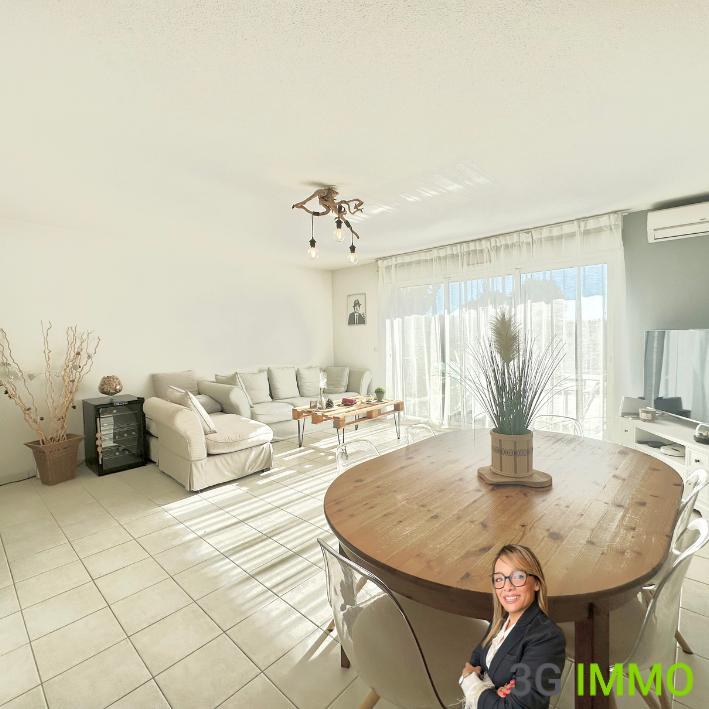 Maison - 88 m² - 4 pièces