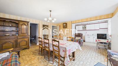 Maison - 94 m² - 4 pièces