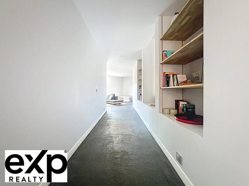 Loft - 495 m² - 10 pièces