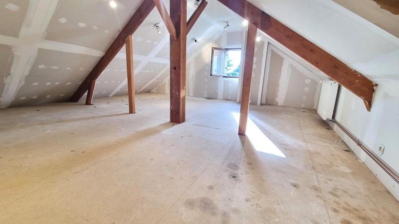 Maison - 135 m² - 5 pièces