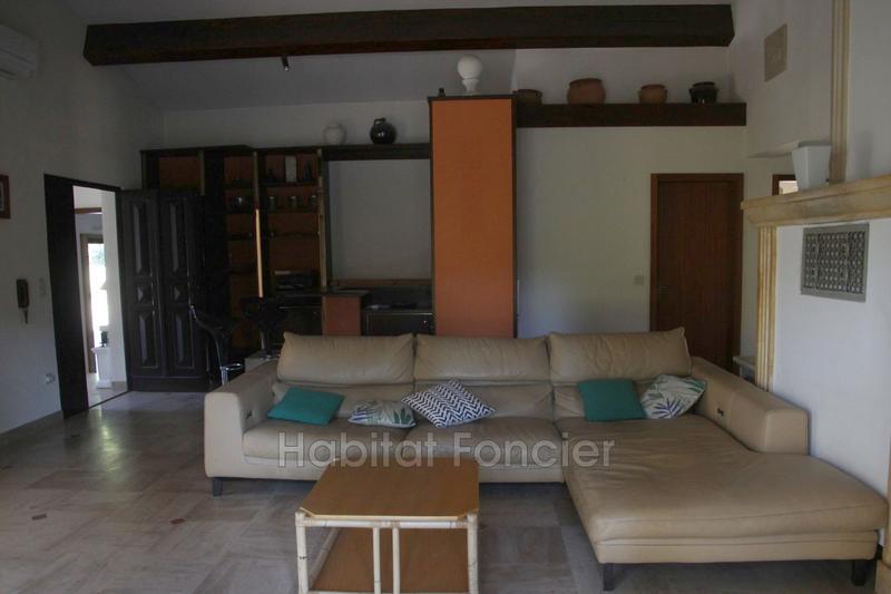 Mas - 170 m² - 6 pièces