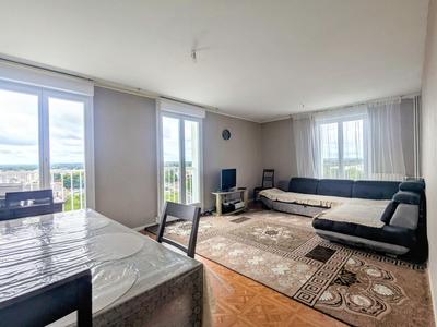 Appartement - 76 m² - 4 pièces