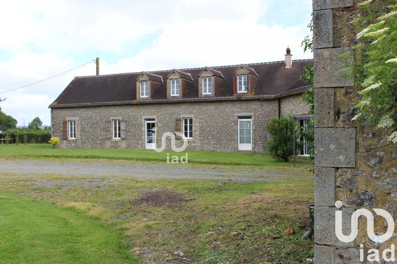 Maison - 370 m² - 10 pièces