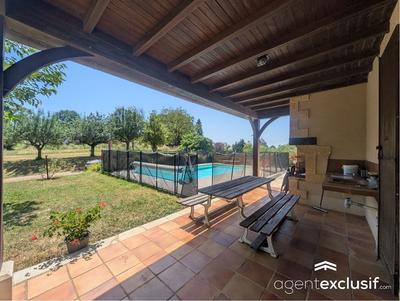 Maison - 308 m² - 9 pièces