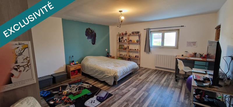 Maison - 230 m² - 6 pièces