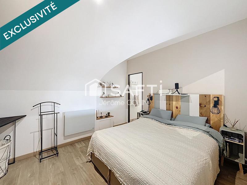 Appartement - 125 m² - 6 pièces