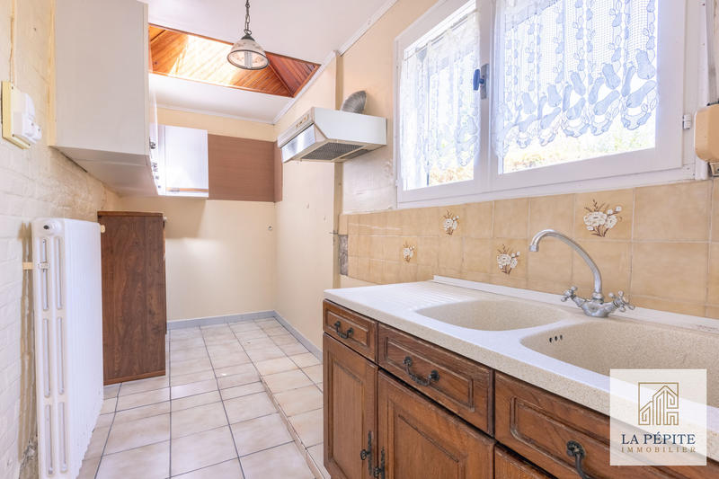 Maison - 104 m² - 4 pièces