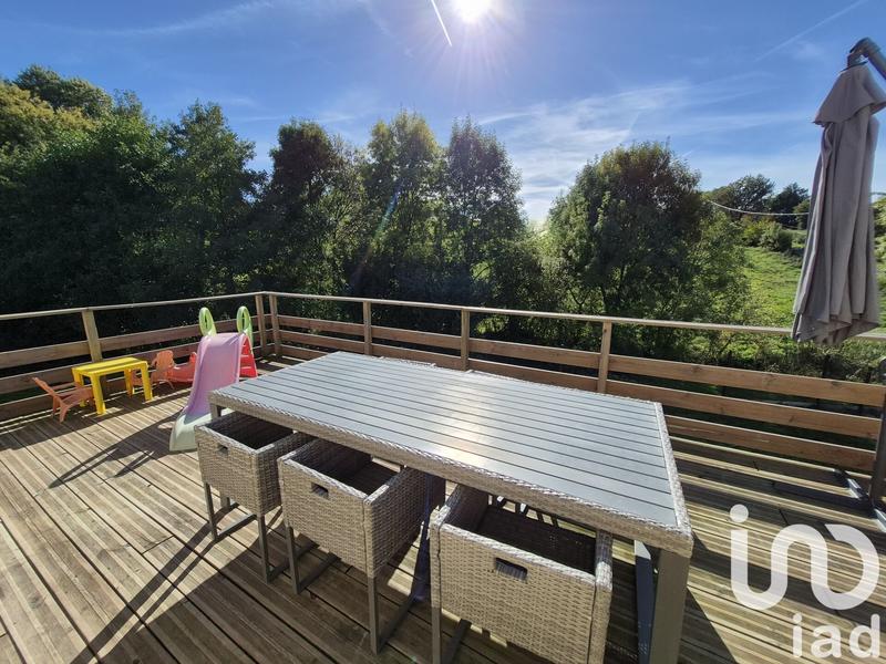 Maison - 105 m² - 5 pièces