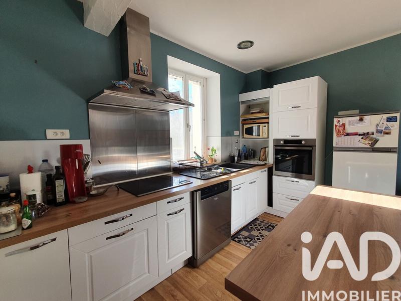 Maison - 182 m² - 7 pièces