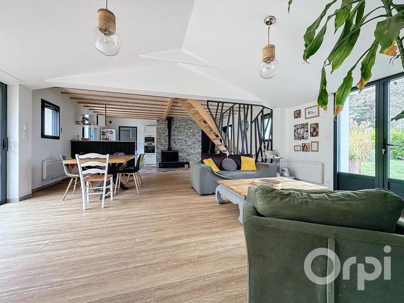 Maison - 120 m² - 4 pièces