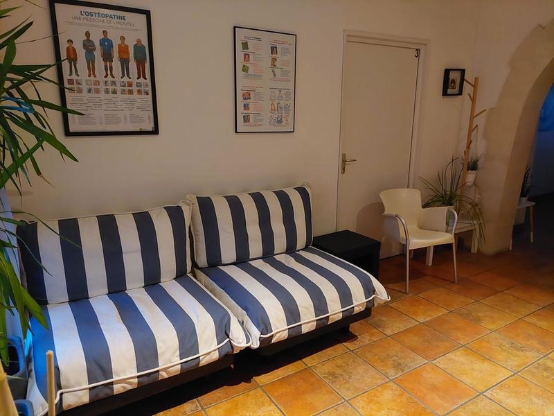 Local commercial - 105 m² - 5 pièces