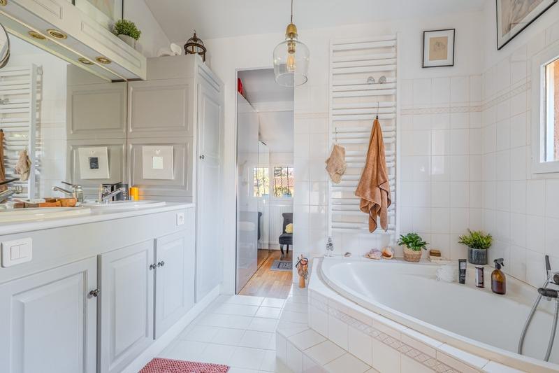 Maison - 162 m² - 6 pièces