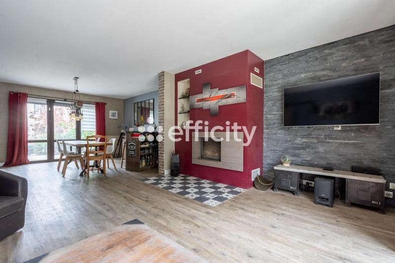 Maison - 165 m² - 5 pièces