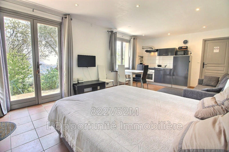 Maison - 211 m² - 5 pièces