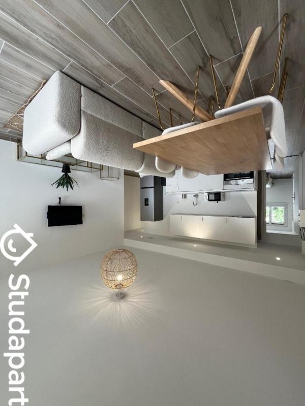 Chambre - 12 m² - 1 pièce