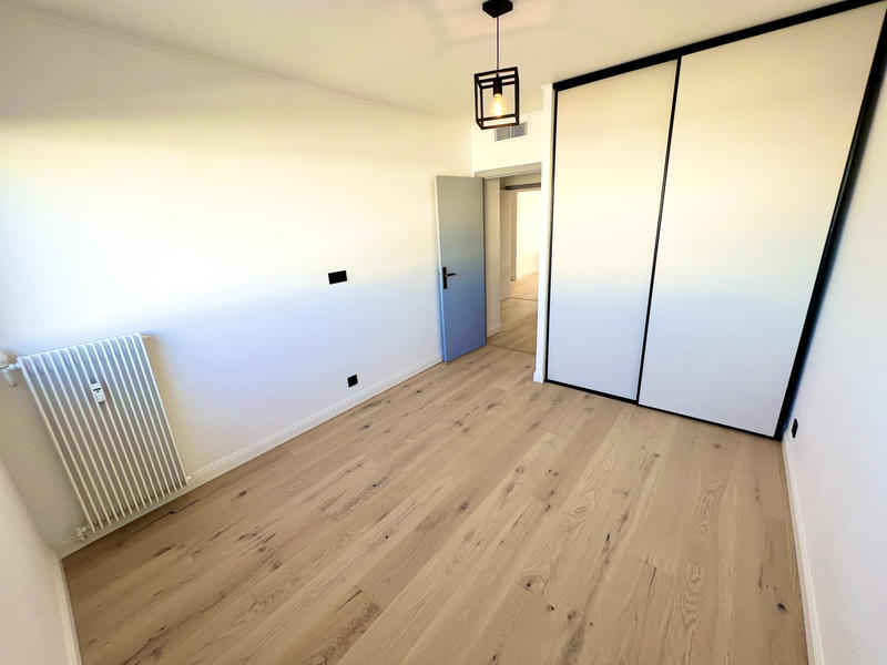 Appartement - 102 m² - 4 pièces