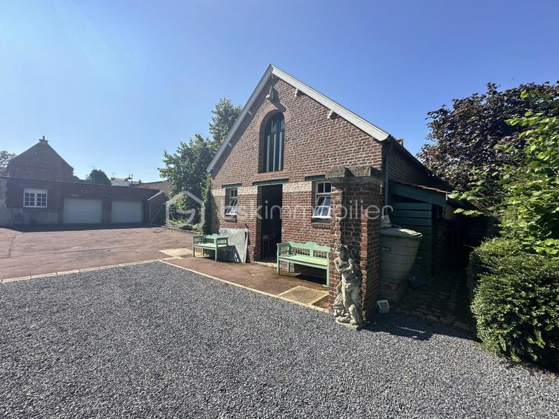 Maison de maîtres - 360 m² - 12 pièces