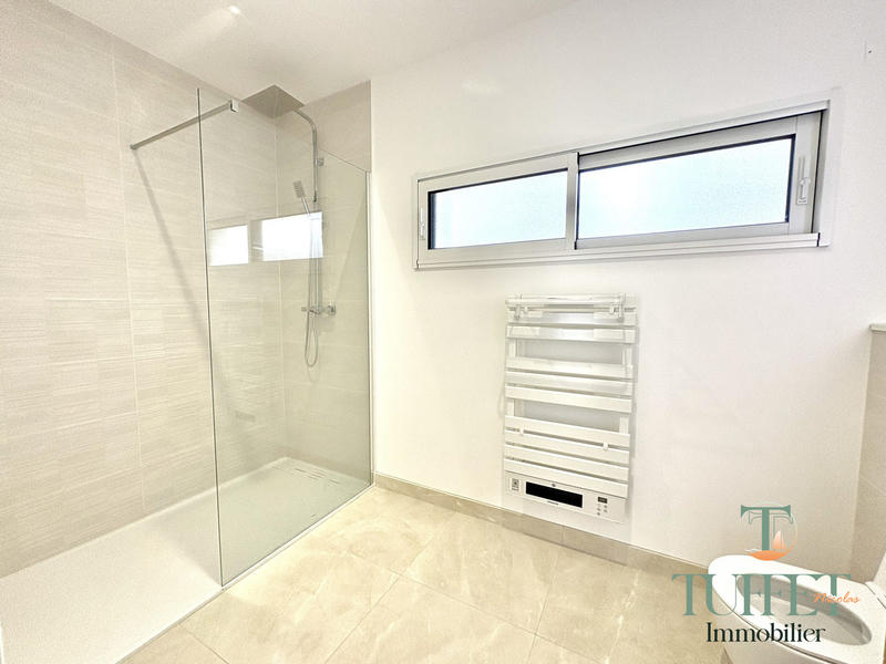 Maison - 103 m² - 4 pièces