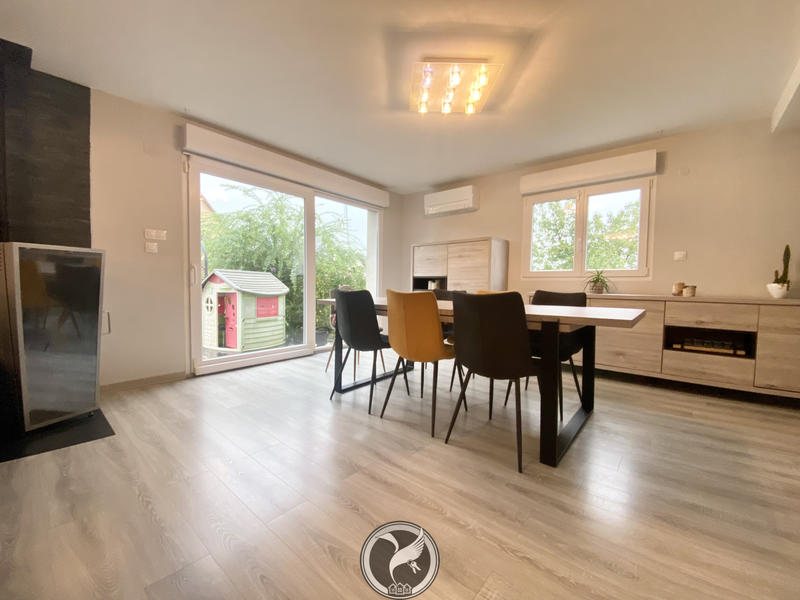 Maison - 108 m² - 4 pièces